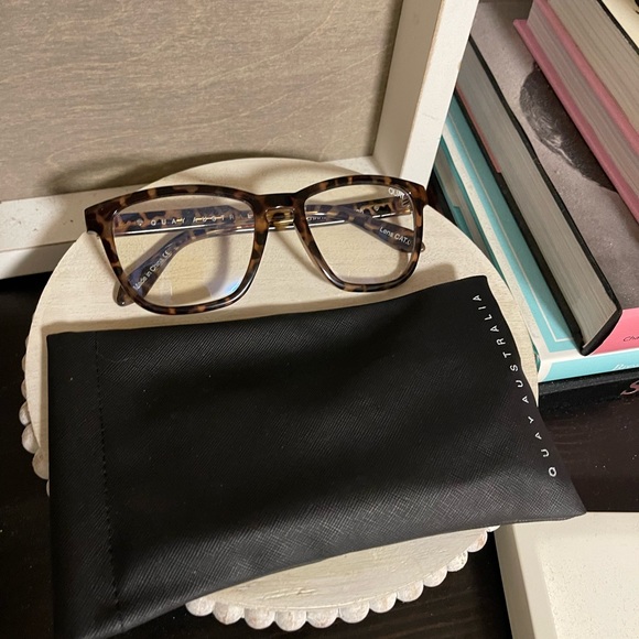 Quay Australia Hardwire Blue Light Readers - Picture 2 of 5